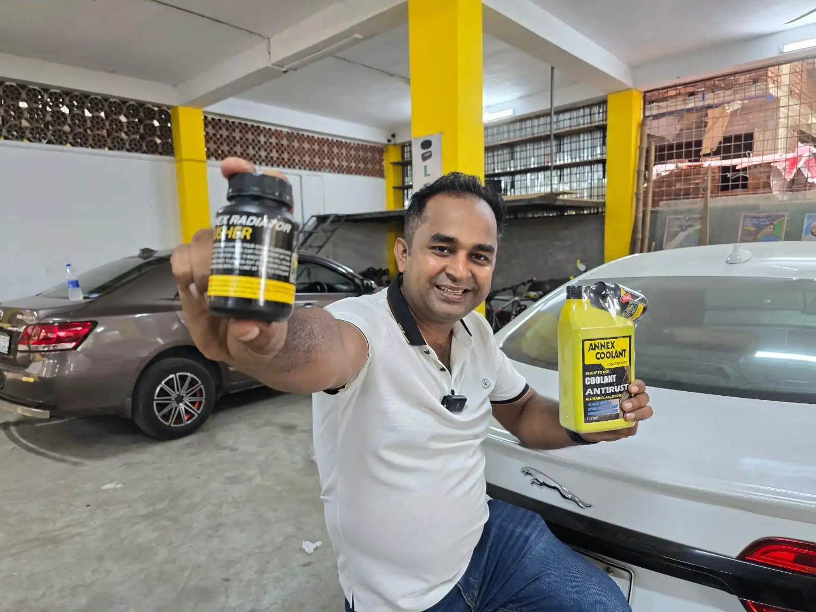 Annex Radiator Coolant (Free Flusher) (One Litre) - Image 2